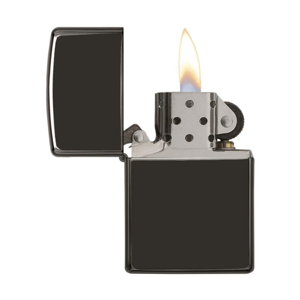 تصویر فندک Zippo مدل Classic High Polish Black با بدنه مشکی براق و طراحی شیک