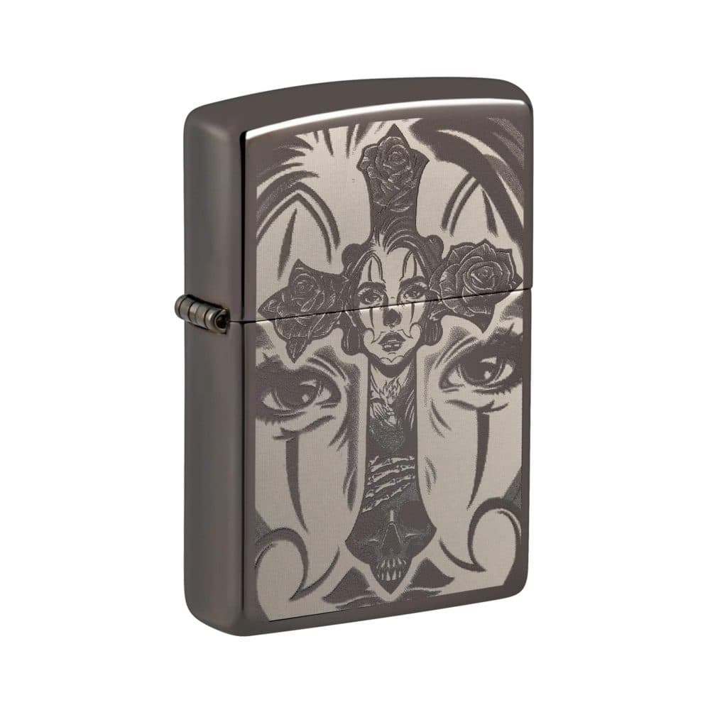تصویر فندک Zippo مدل Skull Cross با طرح جمجمه و صلیب روی بدنه مشکی براق